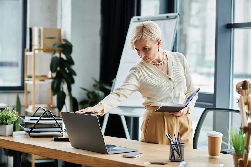 35 IT Questions Every Owner-Manager Should Be Asking In 2026 - Arbelos (1)